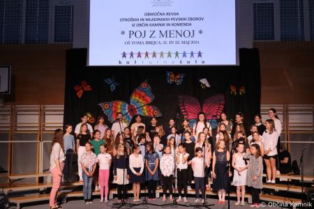 Območna revija otroških in mladinskih pevskih zborov občin Kamnik in Komenda (52)